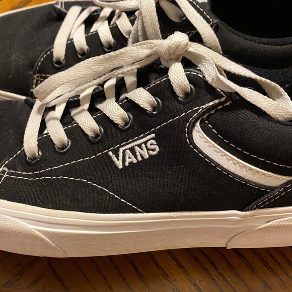 Vans Black and White Men’s Sneakers Sz 7.5 Vans Off the Wall - Picture 6 of 8